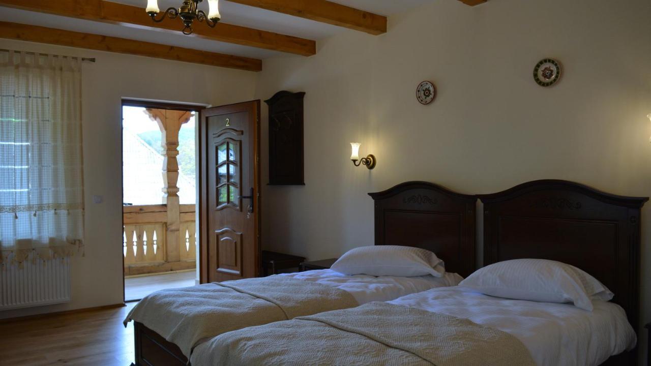 Pensiunea Valea Muntelui Birsana ภายนอก รูปภาพ