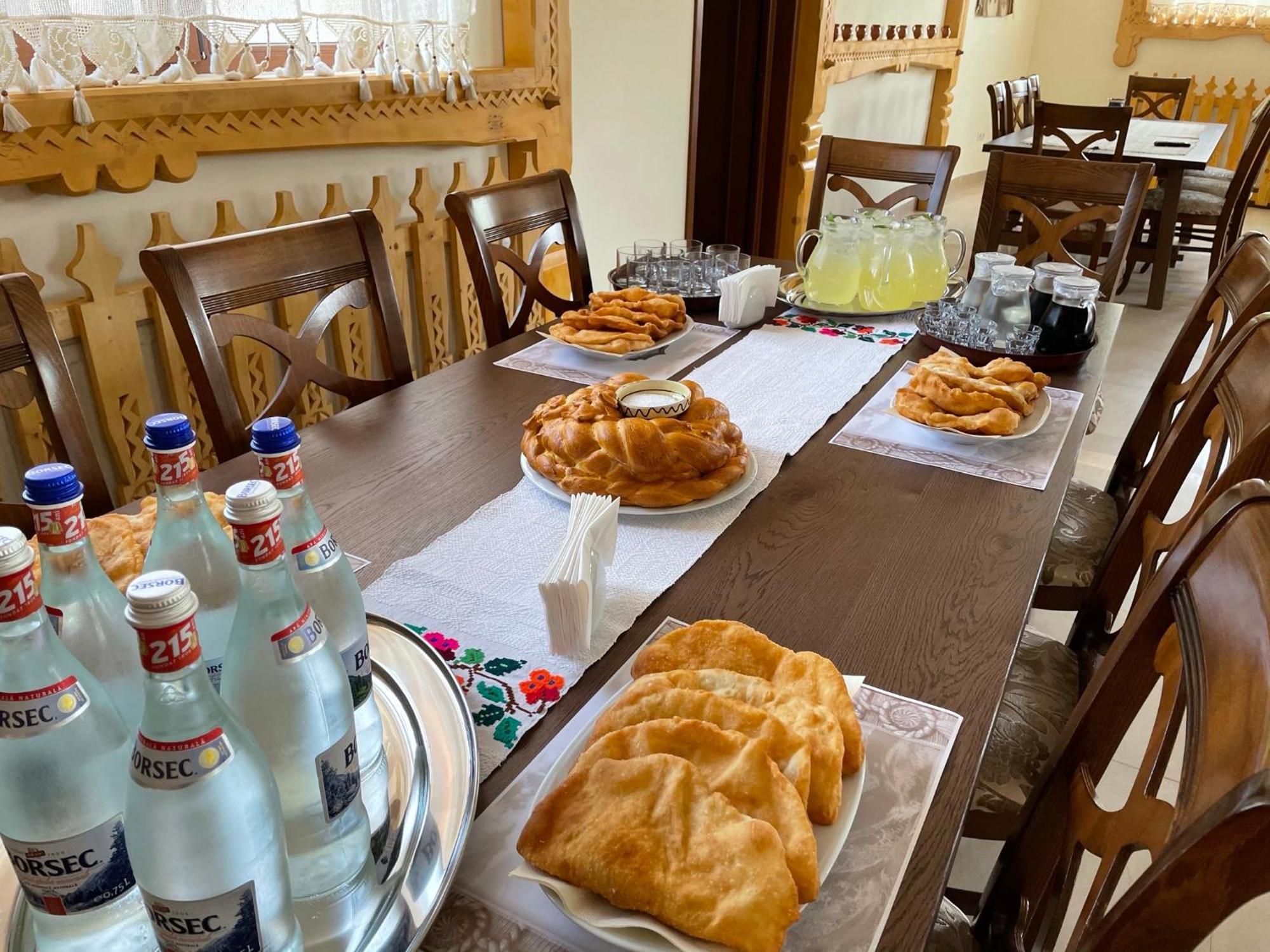 Pensiunea Valea Muntelui Birsana ภายนอก รูปภาพ